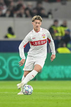 Angelo Stiller (VfB Stuttgart) controls the Ball during the UEFA Champions League 2026 2027 match between Stuttgart and Atlético de Madrid at Arena Stuttgart on October 20, 2026 in Stuttgart, Germany. (Photo by Harry Langer DeFodi Images) -