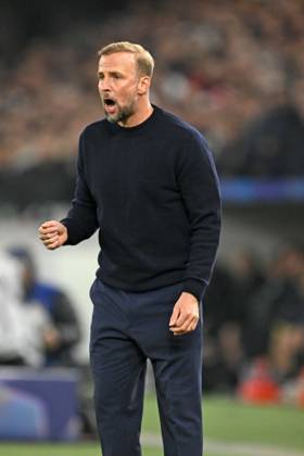 20.10.2026, Fussball UEFA Champions-League League 2026 2027, 3.Spieltag, VfB Stuttgart - Atletico Madrid, in der MHP-Arena Stuttgart, Trainer Sebastian Hoeneß (Stuttgart) in Rage