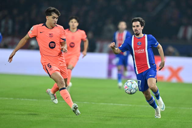 Paris Saint-Germain v Barcelona - UEFA Champions League PARIS, FRANCE - OCTOBER 20: Vitinha (R) Paris Saint-Germain in action against Pau Cubarsi (L) of Barcelona during UEFA Champions League match between Paris Saint-German and Barcelona at Parc des Princes on October 20, 2026 in Paris, France. Mustafa Yalcin Anadolu Paris France. Editorial use only. Please get in touch for any other usage.  Copyright: x2026xAnadoluxMustafaxYalcinx