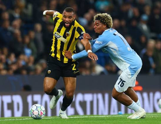 Harold Moukoudi of AEK Athens and Floyd Samba of Manchester City Manchester City v AEK Athens, UEFA Champions League, Football, Etihad Stadium, Manchester, UK - 20 Oct 2026Manchester Etihad Stadium United Kingdom  Copyright: xPaulxCurrie Shutterstockx 17226782y