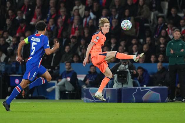 Anthony Gordon of Barcelona Paris Saint-Germain v Barcelona, UEFA Champions League, Football, Parc des Princes, Paris, France - 20 Oct 2026Paris Parc des Princes France  Copyright: xDavexWinter Shutterstockx 17226708av