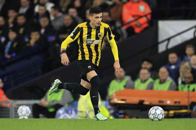 Manchester City v AEK Athens, Champions League Stavros Pilios (3) of AEK Athens runs with the ball during the Champions League match between Manchester City and AEK Athens at the Etihad Stadium, Manchester, UK on 20 October 2026. Manchester Etihad Stadium Manchester UK Editorial use only , Copyright: xConorxMolloyx PSI-25037-0047
