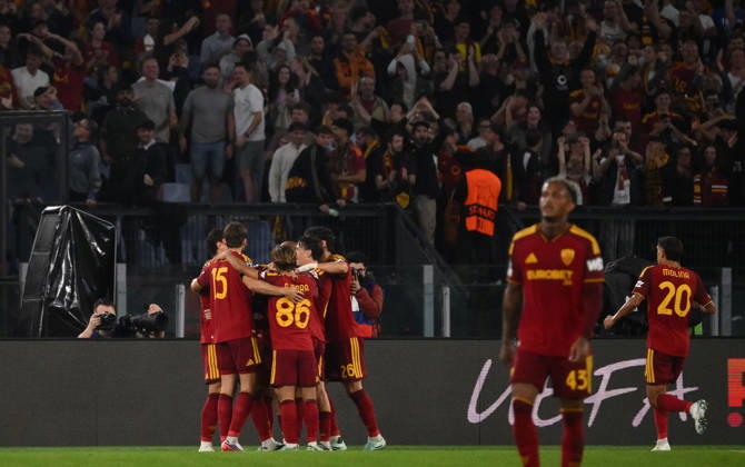 October 20, 2026, Roma: Roma s players jubilates after scoring the goal during the UEFA Champions League soccer match between AS Roma and Slovan Bratislava at the Olimpico stadium in Rome, Italy, 20 October 2026..ANSA ALESSANDRO DI MEO UEFA Champions League - AS Roma Vs Slovan Bratislava  - ZUMAa110 20261020_zaf_a110_010 Copyright: xAlessandroxDixMeox