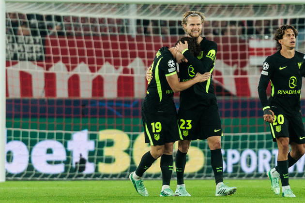 STUTTGART, GERMANY - OCTOBER 20: Julian Alvarez (Atletico de Madrid, 19) celebrates scoring the 1:1 goal with his teammates during the UEFA Champions League match between VfB Stuttgart vs. Atletico de Madrid at Arena Stuttgart on matchday 3 of the UEFA Champions League on October 20, 2026 in Stuttgart, Germany. Baden-Wuerttemberg Germany Copyright: xSteffiexWunderlx
