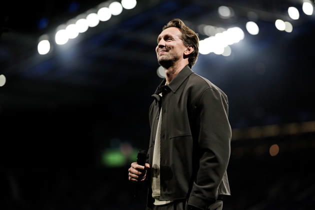 FC Porto v PSV Eindhoven - UEFA Champions League 2026 27 League Phase MD3 Luuk de Jong is honored before the UEFA Champions League 2026 27 League Phase Matchday 3 match between FC Porto and PSV at Estadio do Dragao in Porto, Portugal, on October 20, 2026. porto Porto Portugal  Copyright: xLuisxEirasx originalFilename:eiras-uefacham261020_np1yq