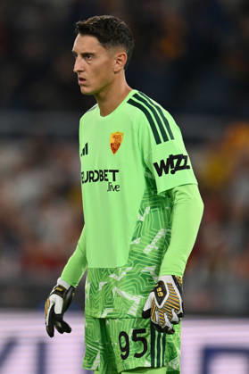 AS Roma v SK Slovan Bratislava - UEFA Champions League 2026 27 League Phase MD3 Pierluigi Gollini of A.S. Roma is in action during the UEFA Champions League phase day 3 football match between A.S. Roma and S.K. Slovan Bratislava at the Olympic Stadium in Rome, Italy, on October 20, 2026. Rome Italy Italy  Copyright: xDomenicoxCippitellix originalFilename:cippitelli-asromavs261020_npfSh.jpg