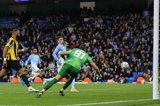 Manchester City v AEK Athens, Champions League Phil Foden (47) of Manchester City scores to make it 5-1 during the Champions League match between Manchester City and AEK Athens at the Etihad Stadium, Manchester, UK on 20 October 2026. Manchester Etihad Stadium Manchester UK Editorial use only , Copyright: xConorxMolloyx PSI-25037-0088