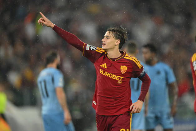 AS Roma v Slovan Bratislava - UEFA Champions League ROME, ITALY - OCTOBER 20 : Nicolo’ Pisilli of AS Roma celebrates after scoring a goal during the Champions League match between AS Roma and Slovan Bratislava at Stadio Olimpico on October 20 ,2026 in Rome, Italy. Claudio Pasquazi Anadolu Rome Italy. Editorial use only. Please get in touch for any other usage. Copyright: x2026xAnadoluxClaudioxPasquazix