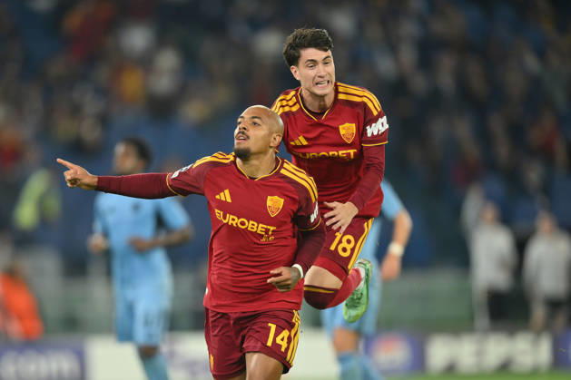 AS Roma v Slovan Bratislava - UEFA Champions League ROME, ITALY - OCTOBER 20 : Donyell Malen of AS Roma celebrates after scores The penalty during the Champions League match between Slovan Bratislava at Stadio Olimpico on October 20 ,2026 in Rome, Italy. Claudio Pasquazi Anadolu Rome Italy. Editorial use only. Please get in touch for any other usage. Copyright: x2026xAnadoluxClaudioxPasquazix