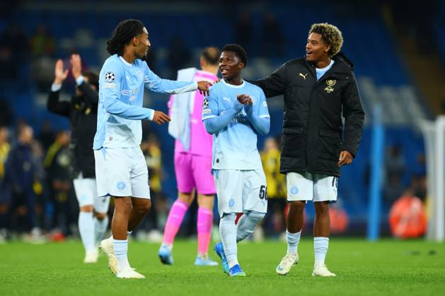Ryan McAidoo of Manchester City at the end of the match Manchester City v AEK Athens, UEFA Champions League, Football, Etihad Stadium, Manchester, UK - 20 Oct 2026Manchester Etihad Stadium United Kingdom  Copyright: xPaulxCurrie Shutterstockx 17226782bd
