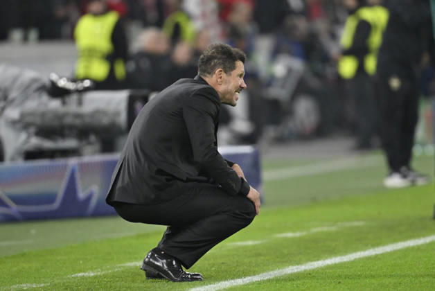 Trainer Coach Diego Simeone Atletico de Madrid am Spielfeldrand Gestik Geste Champions League VfB Stuttgart vs Atletico Madrid 20.10.2026 DFL REGULATIONS PROHIBIT ANY USE OF PHOTOGRAPHS AS IMAGE SEQUENCES AND OR QUASI-VIDEO Champions League VfB Stuttgart vs Atletico Madrid