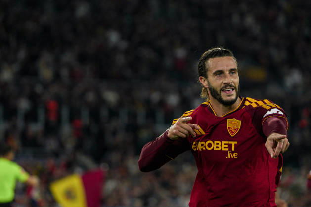 SOCCER - UEFA Champions League - AS Roma vs. Slovan Bratislava Photo by IPA ABACAPRESS.COM89962929 - Mario Hermoso of AS Roma during the AS Roma vs. Slovan Bratislava UEFA Champions League soccer match in Rome, Italy, on October 20, 2026 Rome Italy  Copyright: xIPAxSport ABACAx