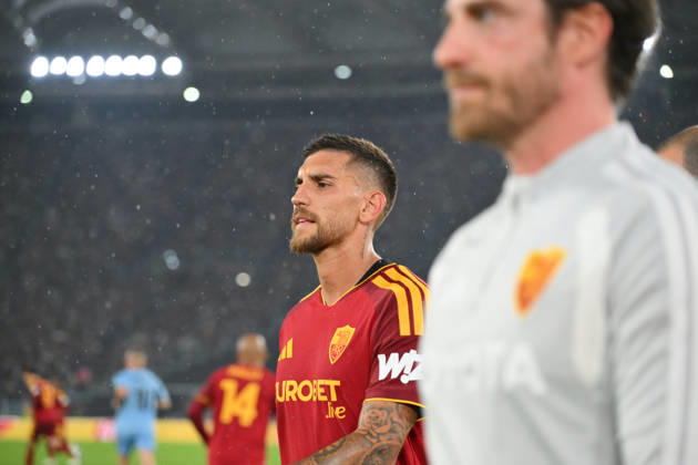 IPA89965272 - Lorenzo Pellegrini of Roma during the UEFA Champions League soccer match between Roma and Slovan Bratislava at the Stadio Olimpico on October 20, 2026, in Rome, Lazio. During the AS Roma vs. Slovan Bratislava UEFA Champions League soccer match in Rome, Italy, on October 20, 2026  Copyright: xRobertoxRamaccia IPAxSportx xx IPA89965272 IPA89965272