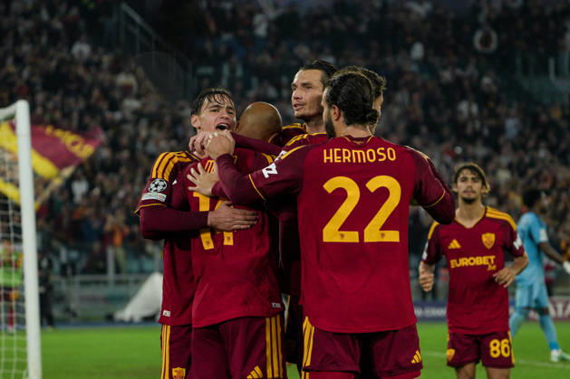 IPA89965280 - Niccolo Pisilli of AS Roma and Donyell Malen of AS Roma during the AS Roma vs. Slovan Bratislava UEFA Champions League soccer match in Rome, Italy, on October 20, 2026  Copyright: xRaffaelexConti IPAxSportx xx IPA89965280 IPA89965280