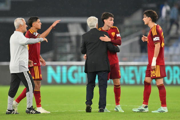 RECORD DATE NOT STATED 20th October 2026; Stadio Olimpico, Rome, Italy; UEFA Champions League Football, Roma versus Slovan Bratislava; Roma& x2019;s players celebrate their victory at the end of the match AllShotLive