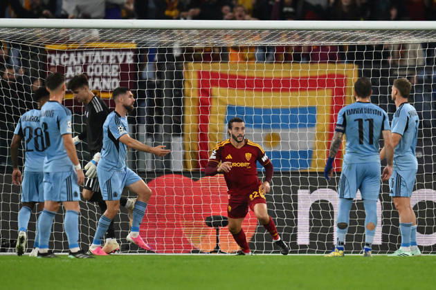 SOCCER - UEFA Champions League - AS Roma vs. Slovan Bratislava Photo by IPA ABACAPRESS.COM89963146 - Mario Hermoso of A.S. Roma celebrates after scoring the goal that made the score 1-0 during the UEFA Champions League Matchday 3 soccer match between A.S. Roma and S.K. Slovan Bratislava at the Olympic Stadium on October 20, 2026, in Rome, Italy. Rome Italy  Copyright: xIPAxSport ABACAx