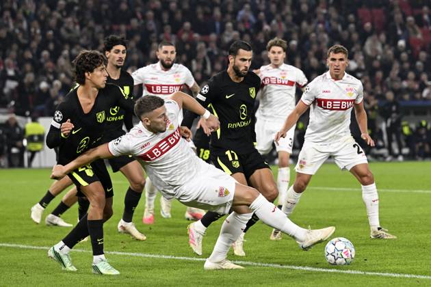 STUTTGART - (lr) Giuliano Simeone of Atletico Madrid, Ermedin Demirovic of VFB Stuttgart during the UEFA Champions League match between VFB Stuttgart and Atletico Madrid at Stadion MHP Arena on 20 October 2026 in Stuttgart, Germany. ANP UEFA Champions League 2026 27 xVIxANPxSportx xGerritxvanxKeulenxIVx 573110744 originalFilename: 573110744.jpg