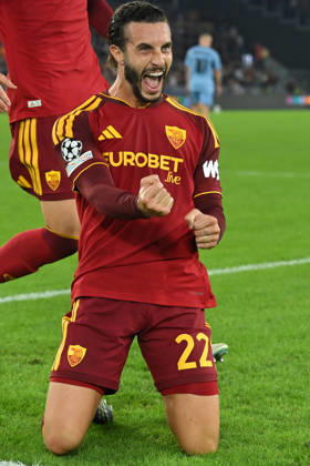 2026,Roma-Slovan Bratislava Mario Hermoso of Roma celebrates scoring his goal during the Champions League match Championship phase Matchday 3 Roma-Slovan Bratislava at the Stadio Olimpico. Rome (Italy), October 20, 2026 during the Champions League match Championship phase Matchday 3 Roma-Slovan Bratislava at the Stadio Olimpico. Rome (Italy), October 20, 2026 Imago-images Emmefoto Copyright: xImago-images Emmefotox