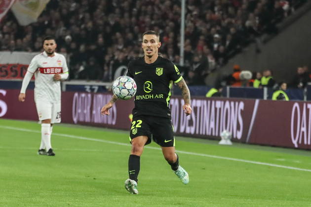 Stuttgart 20.10.2026. Pilka nozna Liga Mistrzow UEFA sezon 2026 2027 kolejka 3 mecz: VfB Stuttgart - Atletico Madryt --- Football UEFA Champions League season 2025 2026 round 3 match: VfB Stuttgart - Atletico de Madrid nz Alejandro Grimaldo Fot. Kacper Staniec NEWSPIX.PL --- newspix.pl