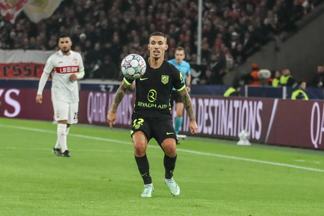 Stuttgart 20.10.2026. Pilka nozna Liga Mistrzow UEFA sezon 2026 2027 kolejka 3 mecz: VfB Stuttgart - Atletico Madryt --- Football UEFA Champions League season 2025 2026 round 3 match: VfB Stuttgart - Atletico de Madrid nz Alejandro Grimaldo Fot. Kacper Staniec NEWSPIX.PL --- newspix.pl