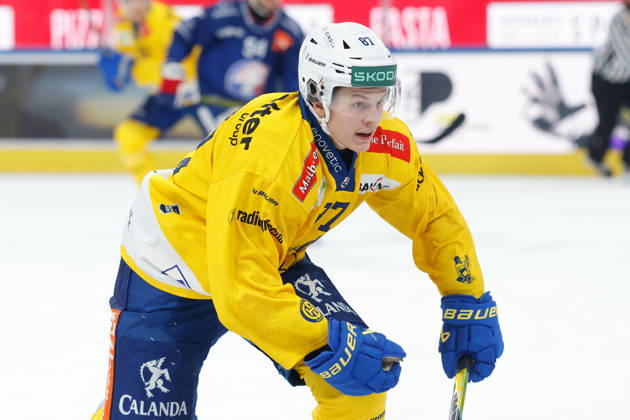 20.10.2026 Swiss Life Arena Zuerich, SCHWEIZ, Saison 2026 2027 Herren Eishockey National League ZSC Lions - HC Davos Lars Steiner (HC Davos)