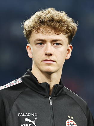 Sven Mijnans (PSV), OCTOBER 20, 2026 - Football Soccer : UEFA Champions League League phase matchday 3 between FC Porto - PSV Eindhoven at the Estadio do Dragao in Porto, Portugal. Noxthirdxpartyxsales aflo_357737370 MutsuxKawamorix