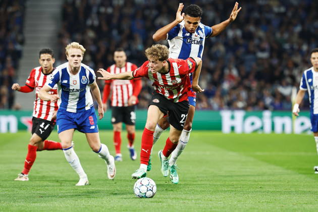 Sven Mijnans (PSV), OCTOBER 20, 2026 - Football Soccer : UEFA Champions League League phase matchday 3 between FC Porto - PSV Eindhoven at the Estadio do Dragao in Porto, Portugal. Noxthirdxpartyxsales aflo_357737780 MutsuxKawamorix
