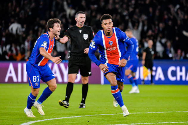 Joie des joueurs du Paris SG aprés le but de Desire Doue (Paris SG) - Match de Ligue Des Champions 2026-2027 (LDC) PSG - Barcelone (4-2) au Parc des Princes à Paris, le 20 octobre 2026. 2026-2027 Champions League (UCL) match: PSG vs. Barcelona (4–2) at the Parc des Princes in Paris, October 20, 2026. Paris France Copyright: xMichaelxBaucherx xPsnewZx xBestimagexMichaelxBaucherx xPsnewZx xBestimagex
