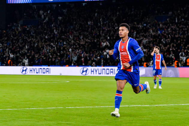 Joie des joueurs du Paris SG aprés le but de Desire Doue (Paris SG) - Match de Ligue Des Champions 2026-2027 (LDC) PSG - Barcelone (4-2) au Parc des Princes à Paris, le 20 octobre 2026. 2026-2027 Champions League (UCL) match: PSG vs. Barcelona (4–2) at the Parc des Princes in Paris, October 20, 2026. Paris France Copyright: xMichaelxBaucherx xPsnewZx xBestimagexMichaelxBaucherx xPsnewZx xBestimagex