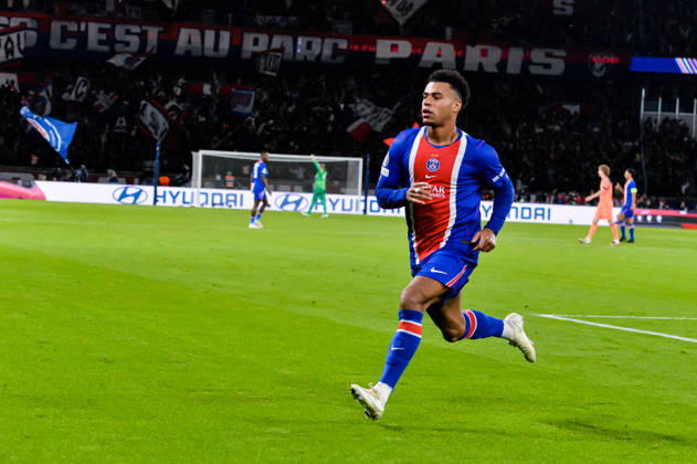 Joie des joueurs du Paris SG aprés le but de Desire Doue (Paris SG) - Match de Ligue Des Champions 2026-2027 (LDC) PSG - Barcelone (4-2) au Parc des Princes à Paris, le 20 octobre 2026. 2026-2027 Champions League (UCL) match: PSG vs. Barcelona (4–2) at the Parc des Princes in Paris, October 20, 2026. Paris France Copyright: xMichaelxBaucherx xPsnewZx xBestimagexMichaelxBaucherx xPsnewZx xBestimagex