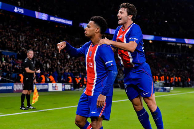 Joie des joueurs du Paris SG aprés le but de Desire Doue (Paris SG) - Match de Ligue Des Champions 2026-2027 (LDC) PSG - Barcelone (4-2) au Parc des Princes à Paris, le 20 octobre 2026. 2026-2027 Champions League (UCL) match: PSG vs. Barcelona (4–2) at the Parc des Princes in Paris, October 20, 2026. Paris France Copyright: xMichaelxBaucherx xPsnewZx xBestimagexMichaelxBaucherx xPsnewZx xBestimagex