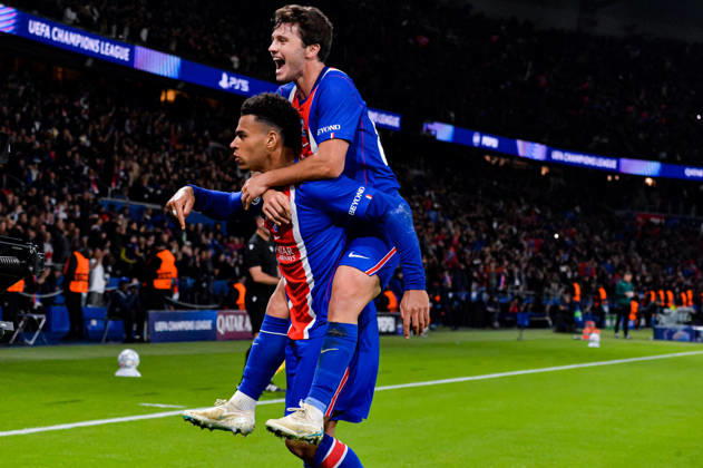 Joie des joueurs du Paris SG aprés le but de Desire Doue (Paris SG) - Match de Ligue Des Champions 2026-2027 (LDC) PSG - Barcelone (4-2) au Parc des Princes à Paris, le 20 octobre 2026. 2026-2027 Champions League (UCL) match: PSG vs. Barcelona (4–2) at the Parc des Princes in Paris, October 20, 2026. Paris France Copyright: xMichaelxBaucherx xPsnewZx xBestimagexMichaelxBaucherx xPsnewZx xBestimagex