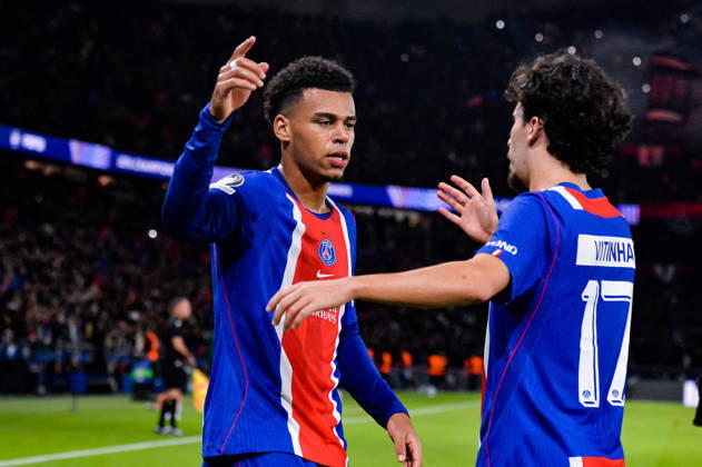 Joie des joueurs du Paris SG aprés le but de Desire Doue (Paris SG) - Match de Ligue Des Champions 2026-2027 (LDC) PSG - Barcelone (4-2) au Parc des Princes à Paris, le 20 octobre 2026. 2026-2027 Champions League (UCL) match: PSG vs. Barcelona (4–2) at the Parc des Princes in Paris, October 20, 2026. Paris France Copyright: xMichaelxBaucherx xPsnewZx xBestimagexMichaelxBaucherx xPsnewZx xBestimagex
