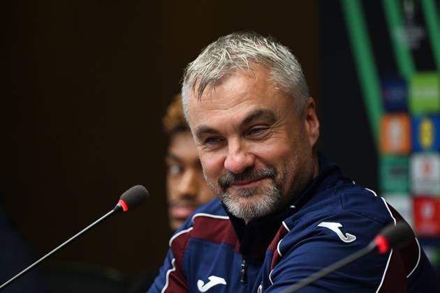 Trabzonspor hold press conference, PK, Pressekonferenz ahead of UEFA Conference League match against Hearts TRABZON, TURKIYE - OCTOBER 21: Trabzonspor head coach Thomas Reis and player Wagner Pina (not seen) attend a press conference at Papara Park ahead of their UEFA Conference League match against Scottish side Hearts in Trabzon, Turkiye, on October 21, 2026. Hasan Tascan Anadolu Trabzon Turkey. Editorial use only. Please get in touch for any other usage.  Copyright: x2026xAnadoluxHasanxTascanx