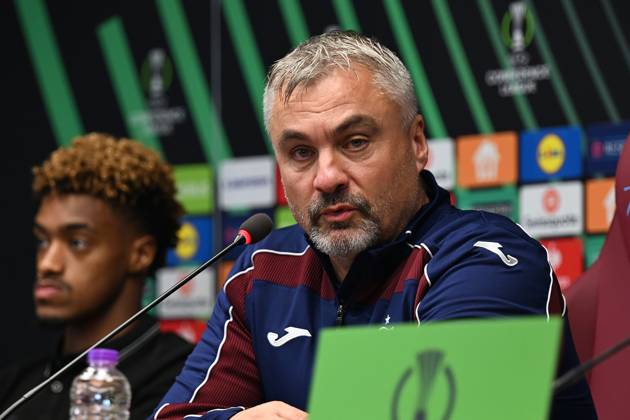 Trabzonspor hold press conference, PK, Pressekonferenz ahead of UEFA Conference League match against Hearts TRABZON, TURKIYE - OCTOBER 21: Trabzonspor head coach Thomas Reis and player Wagner Pina (not seen) attend a press conference at Papara Park ahead of their UEFA Conference League match against Scottish side Hearts in Trabzon, Turkiye, on October 21, 2026. Hasan Tascan Anadolu Trabzon Turkey. Editorial use only. Please get in touch for any other usage.  Copyright: x2026xAnadoluxHasanxTascanx