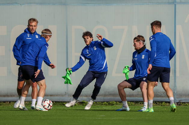 2026.10.21 Poznan Pilka nozna UEFA Liga Europy faza ligowa sezon 2026 2027 Trening Lech Poznan przed meczem z AFC Sunderland N z Mateusz Skrzypczak Pablo Rodriguez Foto Pawel Jaskolka PressFocus 2026.10.21 Poznan Football Europa League League Phase 2026 2027 Lech Poznan training session before AFC Sunderland game Credit: Pawel Jaskolka PressFocus NEWSPIX.PL --- newspix.pl 