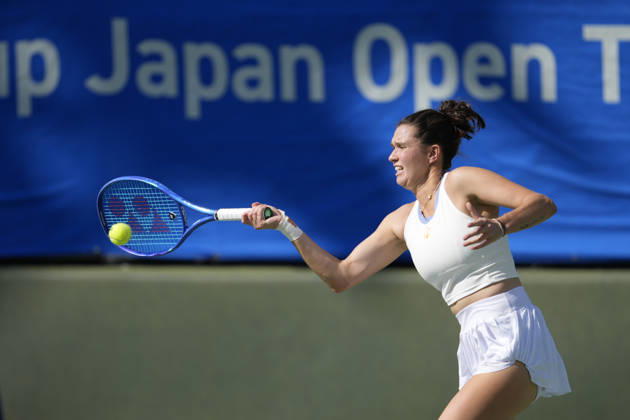 WTA, Tennis Damen Kinoshita Group Japan Open - Day 3 Miriam Skoch of the Czech Republic plays with partner Jesika Maleckova of the Czech Republic during their quarterfinal doubles match against Claire Liu of the United States and Kaitlin Quevedo of Spain at the 2026 Kinoshita Group Japan Open Women s tennis tournament at Utsubo Tennis Center in Osaka, Japan, on October 21, 2026. Osaka Japan  Copyright: xOwenxHammondx originalFilename:hammond-2026kino261021_npUrO.jpg