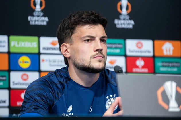 Dinamo Zagreb press and training: UEFA Europa League Niko Galesic of GNK Dinamo Zagreb speak on a press conference, PK, Pressekonferenz at Makismir Stadium on October 21, 2026. in Zagreb, Croatia ahead of UEFA Europa League match between GNK Dinamo Zagreb and N.E.C. Nijmegen.  LukaxAntunac PIXSELL