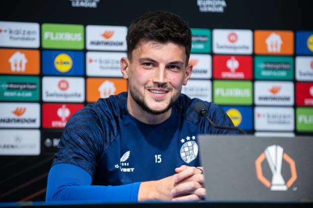 Dinamo Zagreb press and training: UEFA Europa League Niko Galesic of GNK Dinamo Zagreb speak on a press conference, PK, Pressekonferenz at Makismir Stadium on October 21, 2026. in Zagreb, Croatia ahead of UEFA Europa League match between GNK Dinamo Zagreb and N.E.C. Nijmegen.  LukaxAntunac PIXSELL
