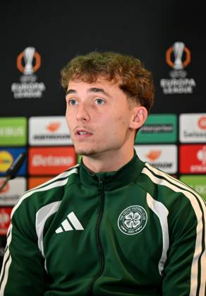 Callum Osmand of Celtic at press conference, PK, Pressekonferenz Celtic Training, Football, Lennoxtown Training Centre, Glasgow, Scotland, UK - 21 Oct 2026Glasgow Lennoxtown Training Centre Scotland United Kingdom  Copyright: xMarkxRunnacles Shutterstockx 17227769cc