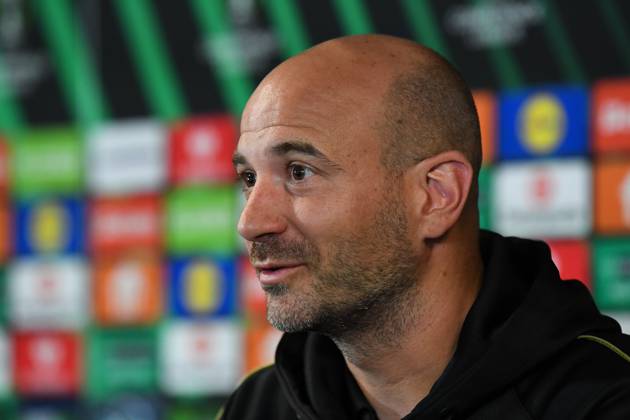 STVV s head coach Frederic De Meyer pictured during a press conference, PK, Pressekonferenz of Belgian soccer team Sint-Truidense VV, Wednesday 21 October 2026 in Herning, Denmark, in preparation of tomorrow s game against Danish FC Midtjylland on the second day of the UEFA Conference League league phase. JILLxDELSAUX  x190514565x