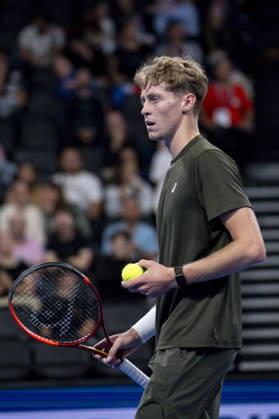 TENNIS : ATP, Tennis Herren 250 - Grand Tennis AURA - Decines (France) 21 10 2026 Corentin Moutet (FRA) vs Felix Balshaw (FRA) during the tournament of the Auvergne Rhône-Alpes Grand Prix at the LDLC Arena in Décines on October 21, 2026. Photo Sandrine Thesillat PsNewZ Copyright: xSandrinexTHESILLATx