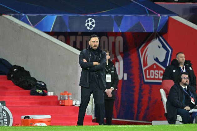 Lille LOSC v Galatasaray - UEFA Champions League LILLE, FRANCE - OCTOBER 21: Head Coach of Lille Davide Ancelotti gives tactics during UEFA Champions League match between Lille and Galatasaray at Stade Pierre-Mauroy (Pierre Mauroy Stadium) in Lille, France on October 21, 2026. Mustafa Yalcin Anadolu Lille France. Editorial use only. Please get in touch for any other usage. Copyright: x2026xAnadoluxMustafaxYalcinx