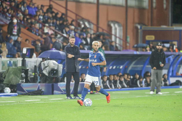 Como vs Manchester United, ManU of UEFA Champions League year 2026 27 Yan Couto OF FC Como During the UEFA Champions League football match between FC Como and FC Manchester United on 21 10 2026 at the Giuseppe Sinigaglia Stadium in Como Como Stadio Giuseppe Sinigaglia Como Italia Copyright: xFABIOxSASSOxFabioxSassox Como Manchester United2026_10_21Fabio Sasso9696