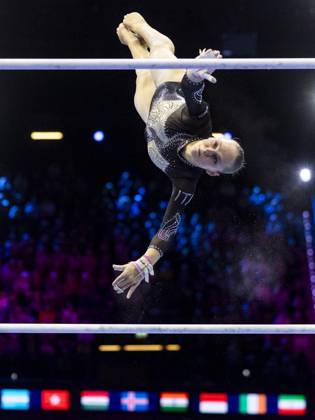 ROTTERDAM - Sofia Tonelli (ITA) during the team final at the World Gymnastics Championships in Rotterdam Ahoy. IRIS VAN DEN BROEK ANP xVIxANPxSportx xxANPxIVx 573182047 originalFilename: 573182047.jpg