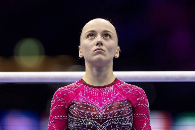ROTTERDAM - Alena Glotova (WG2) during the team final at the World Gymnastics Championships in Rotterdam Ahoy. IRIS VAN DEN BROEK ANP xVIxANPxSportx xxANPxIVx 573182250 originalFilename: 573182250.jpg