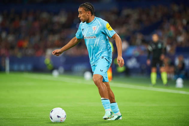 Johaneko Louis-Jean (Athletic Club) during the LaLiga EA Sports match between Levante UD and Athletic Club at Estadi Ciutat de València on October 21, 2026 in Valencia, Spain. -