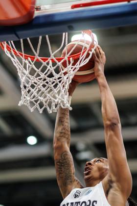 Terrell Harris (Gladiators Trier) beim Dunk, Action Aktion, Freisteller Vet Concept Gladiators Trier vs KK Split, Basketball, FIBA Europe Cup, 3. Spieltag, Saison 2026 2027, 21.10.2026 Vet Concept Gladiators Trier vs KK Split, Basketball, FIBA Europe Cup, 3. Spieltag, Saison 2026 2027, 21.10.2026 Copyright: xEibnerxPressefotox EP_ANS