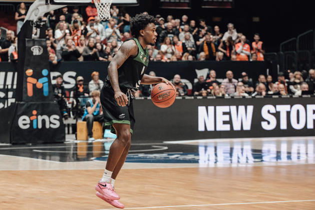4. Spieltag des Basketball Eurocup Niners Chemnitz -Slask Wroclaw 21.10.2026 ab 19:00 Uhr Chemnitz, Chemnitz Arena Im Foto:04 Kyrell Luc 4. Spieltag des Basketball Eurocup Niners Chemnitz -Slask Wroclaw Chemnitz Sachsen Deutschland Copyright: xEHLxMedia MichelxKöhlerx 20262110-Niners-Chemnitz-Slask-Wroclaw-013