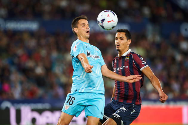 Inigo Ruiz de Galarreta (Athletic Club) and Aissa Mandi (Levante UD) during the LaLiga EA Sports match between Levante UD and Athletic Club at Estadi Ciutat de València on October 21, 2026 in Valencia, Spain. -